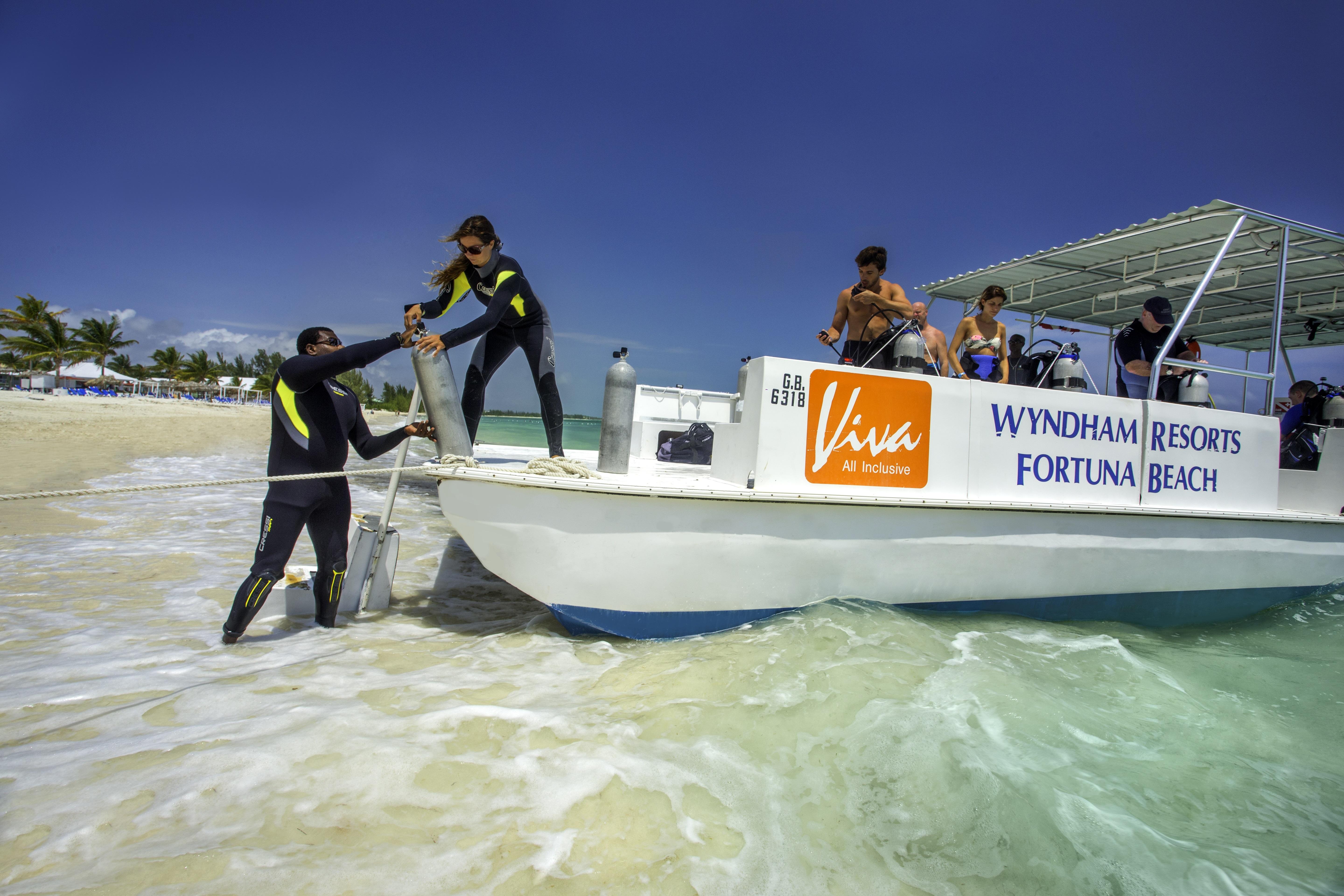 Viva Wyndham Fortuna Beach All Inclusive Freeport Esterno foto