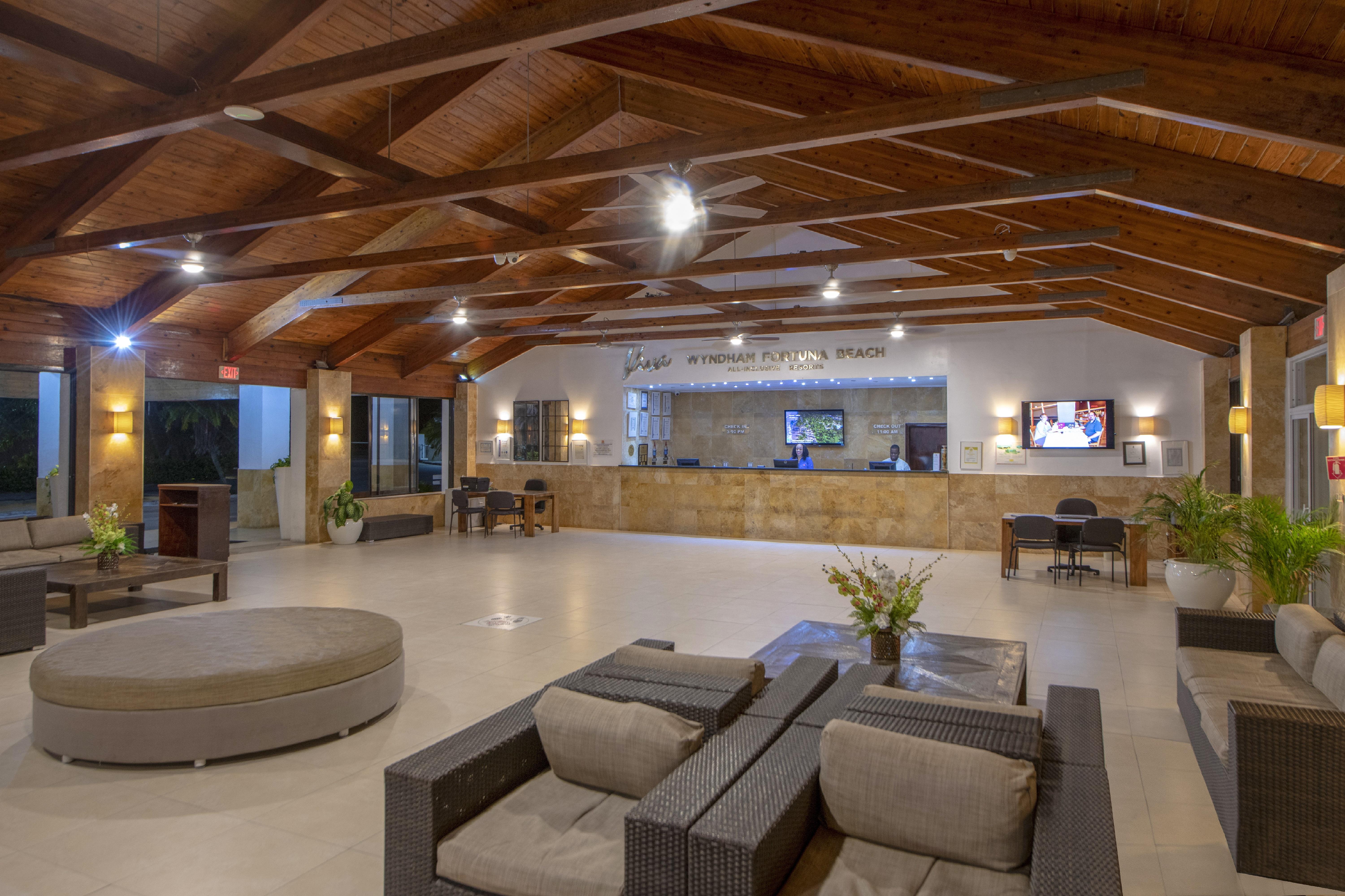 Viva Wyndham Fortuna Beach All Inclusive Freeport Esterno foto