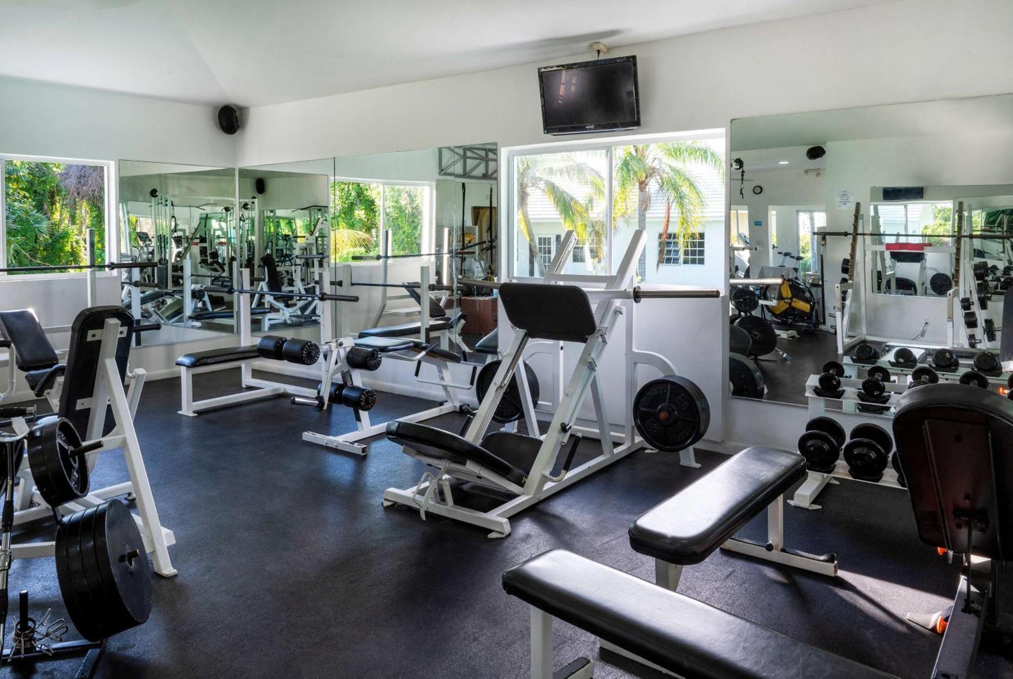 Viva Wyndham Fortuna Beach All Inclusive Freeport Esterno foto