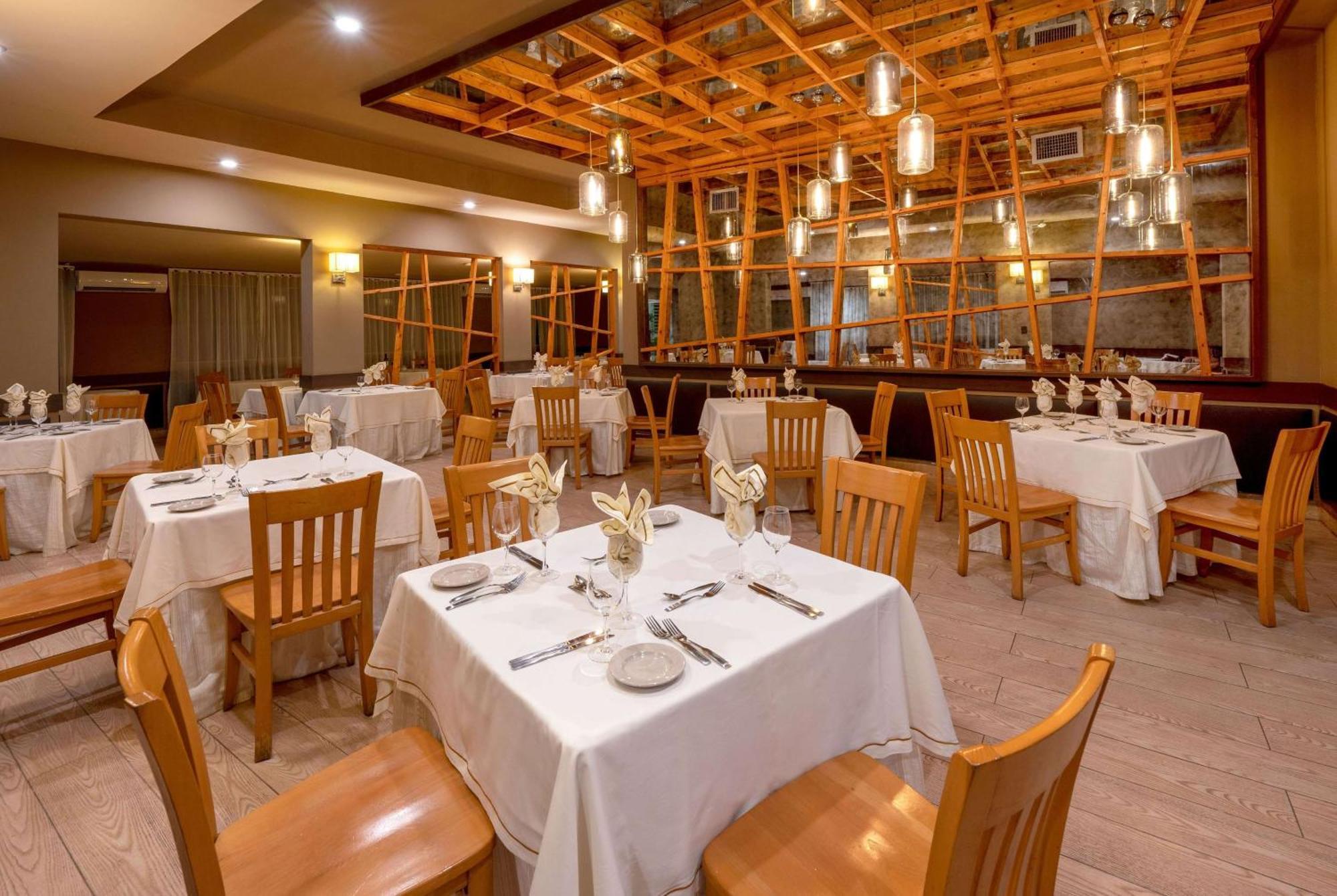 Viva Wyndham Fortuna Beach All Inclusive Freeport Esterno foto